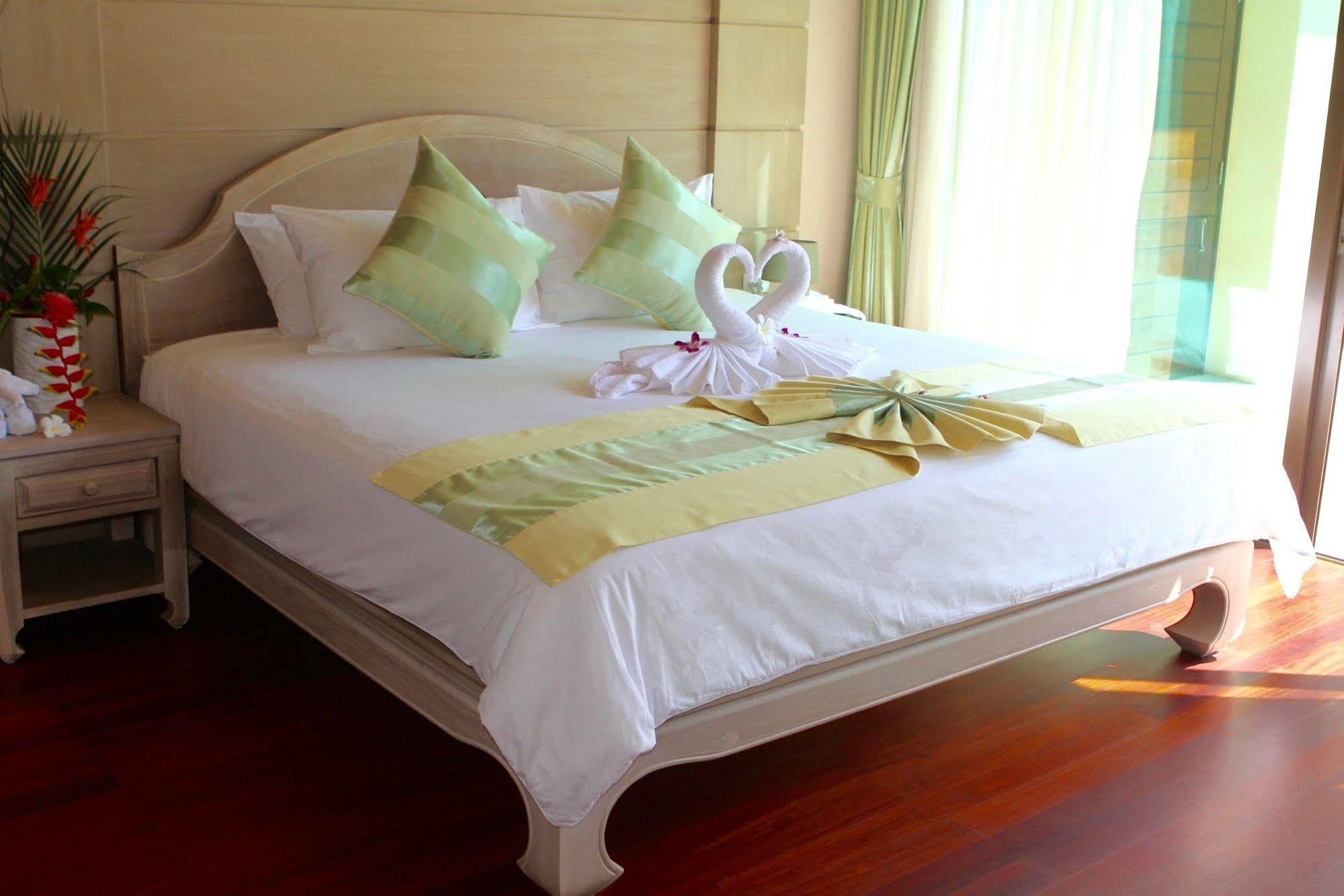 Ataman Luxury Villas Koh Kho Khao Island Esterno foto